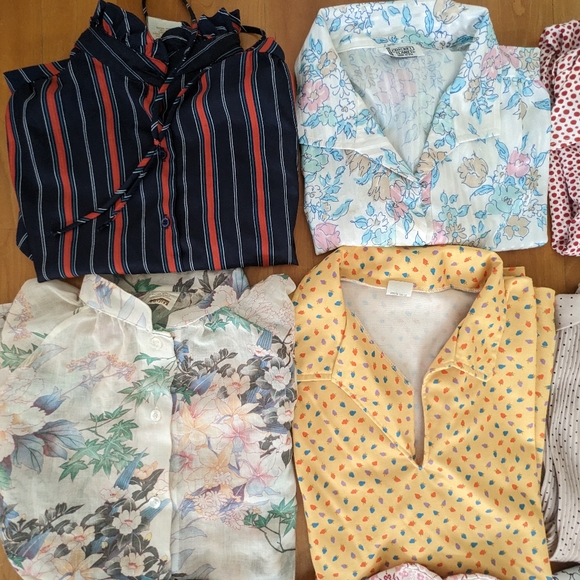 Vintage 70s 80s 90s Lot of 16 Printed Shirts Blouses Resale VTG Grandma Floral - Picture 5 of 6